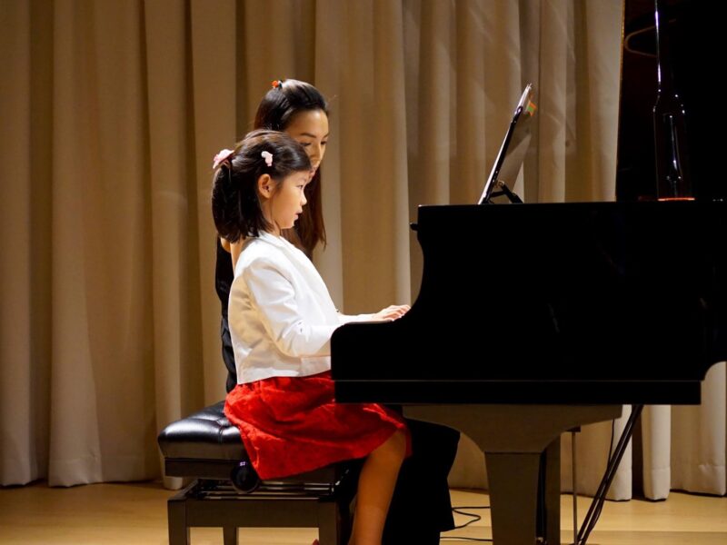The Happy Pianist: Start Piano Lessons In Singapore