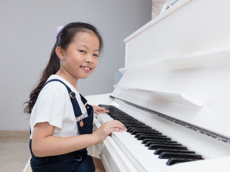 Piano Teacher Evelyn Lim | Piano Lessons Sengkang